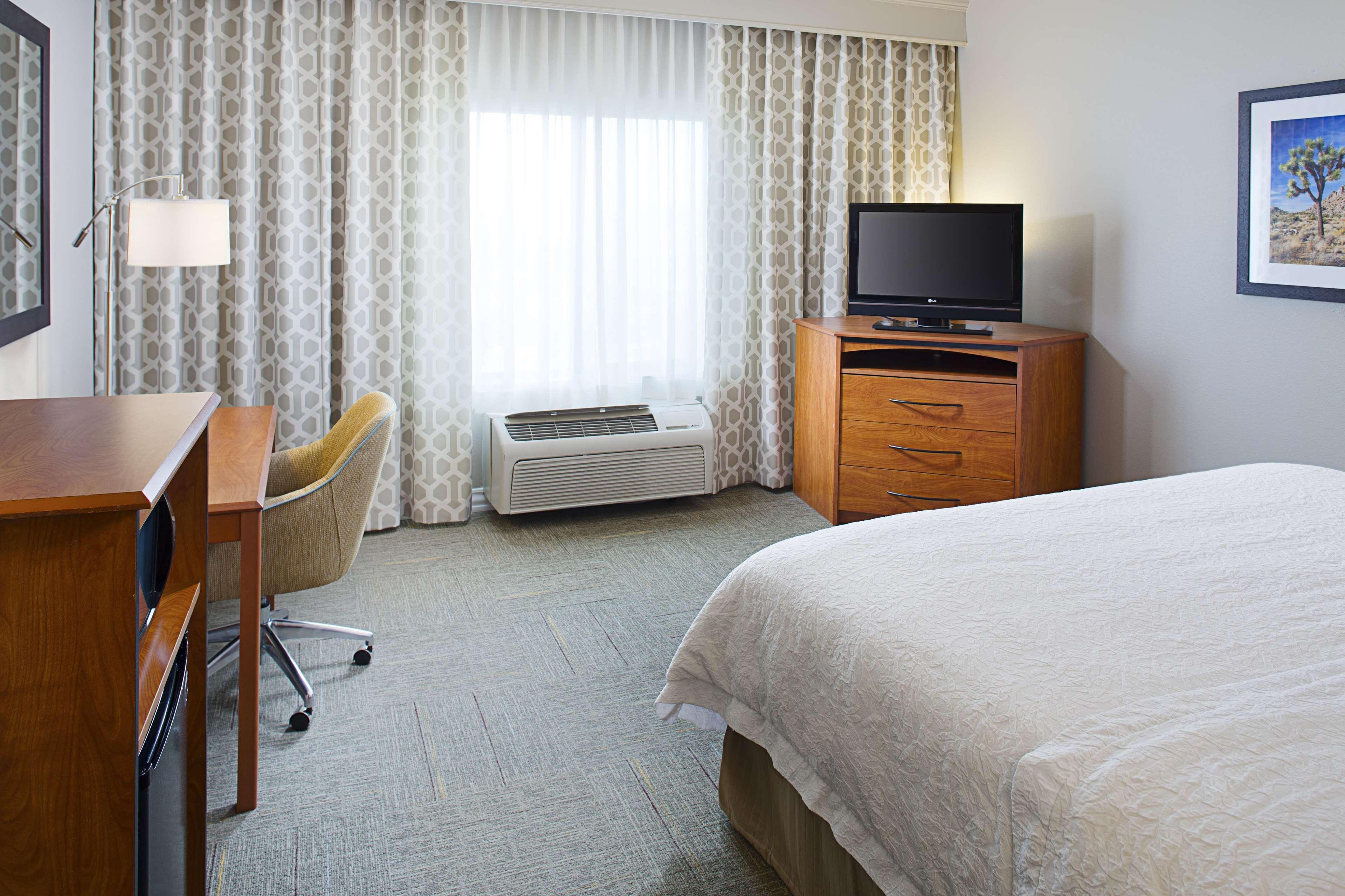 Hampton Inn & Suites Lancaster Exterior foto