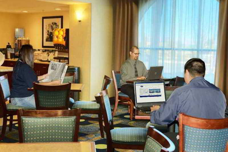 Hampton Inn & Suites Lancaster Interior foto