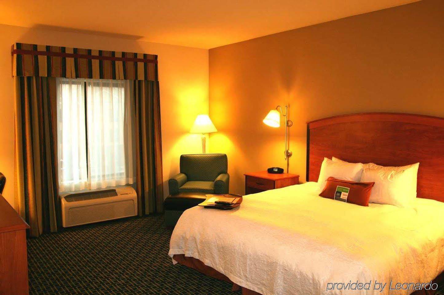 Hampton Inn & Suites Lancaster Exterior foto